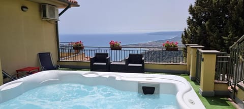 Villa, 4 Bedrooms, Private Pool, City View | Balcony