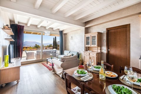 Apartment | Living room