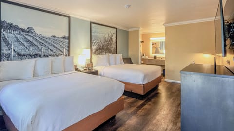 Pillowtop beds, in-room safe, desk, laptop workspace