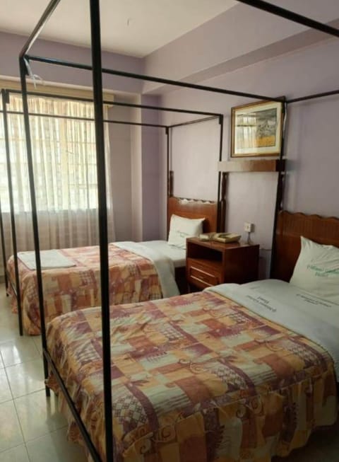 Twin Room | Free WiFi, bed sheets