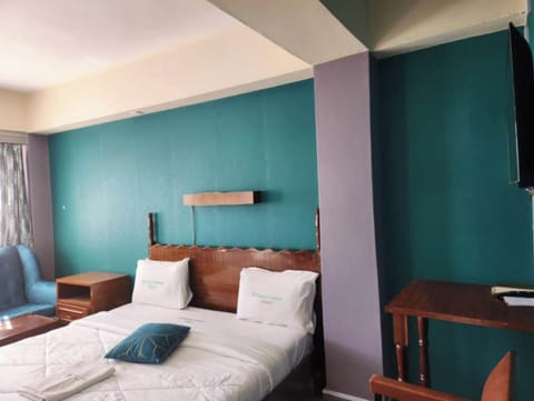 Standard Double Room | Free WiFi, bed sheets