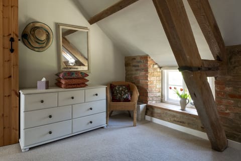 The Granary at Oriel Farm Master Bedroom - StayCotswold
