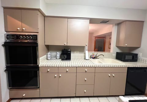 445914092 1020593196347668 6704411269567405509 n