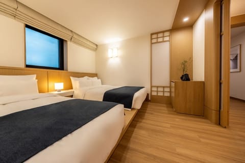 Spa Room | Premium bedding, desk, free WiFi, bed sheets