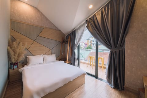 Standard Room, City View | Free WiFi, bed sheets