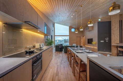 Villa, Balcony, Mountain View | Private kitchen