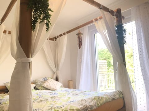 Superior Double Room, Ensuite, River View (Chambre Zen) | Individually decorated, individually furnished, blackout drapes