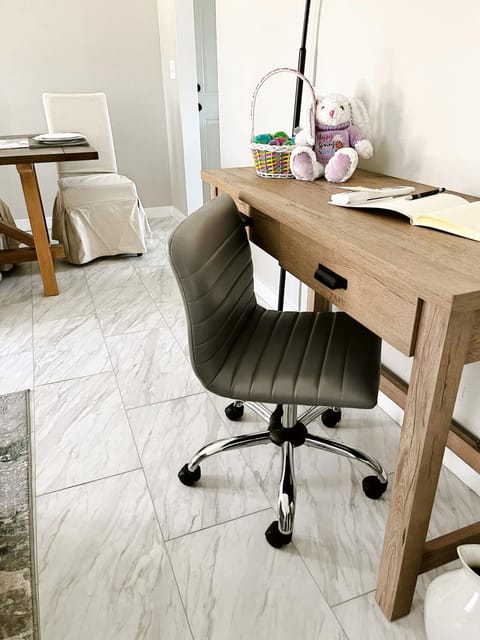 House | 4 bedrooms, Internet