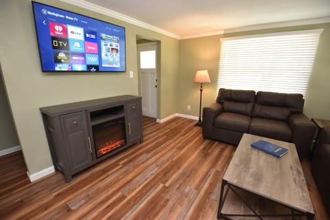 House | 3 bedrooms, Internet