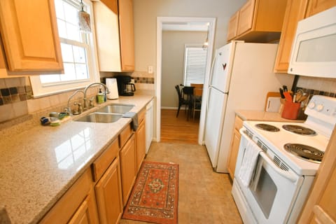 House | 3 bedrooms, Internet