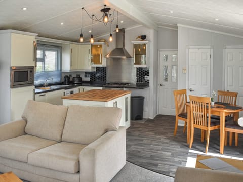 Open plan living space | Meadows Lodge - Meadow Retreat Lodge Park, Moota, near Cockermouth and North Lakes