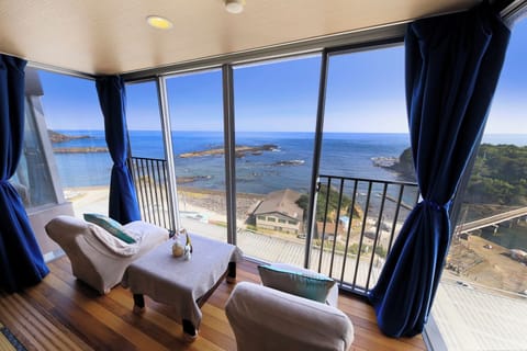 Japanese style guest room with Ocean View, Non Smoking | Free WiFi, bed sheets