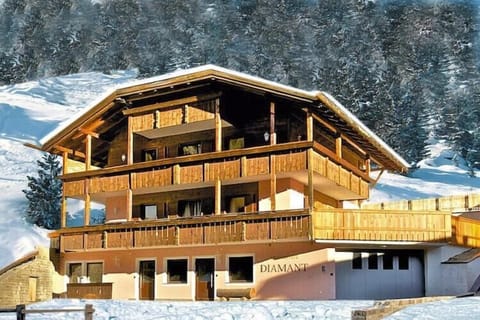 Holiday Home Exterior [winter]