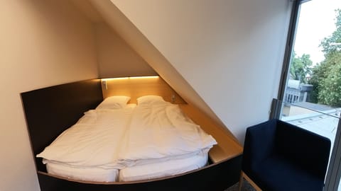 Double Room, Courtyard View | Free WiFi, bed sheets