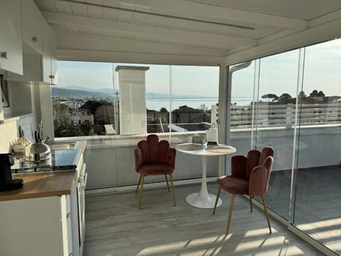 Panoramic Penthouse, Sea View | Terrace/patio