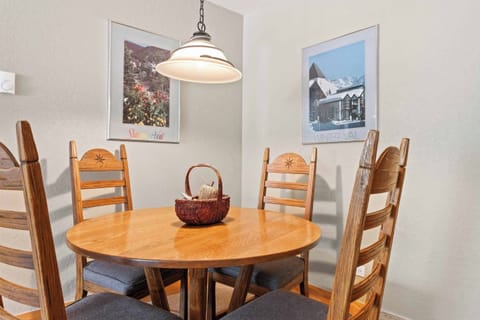 TheCharter-5335-2529