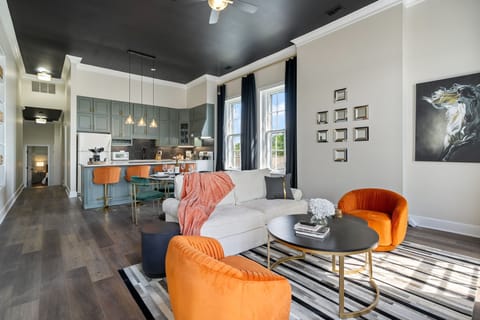 Unit 4: A tastefully designed and decored living space with fully loaded kitchen and high ceiling