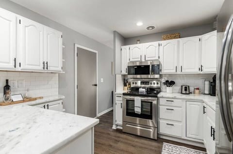 Brand new stainless steel appliances for you to make memorable meals for the whole crew