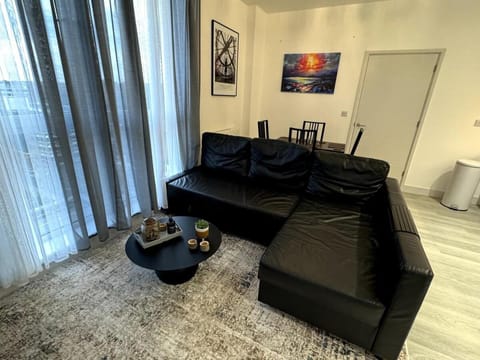 Apartment | Living area