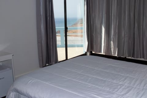 Superior Double Room Single Use, Balcony, Sea View | Desk, free WiFi, bed sheets