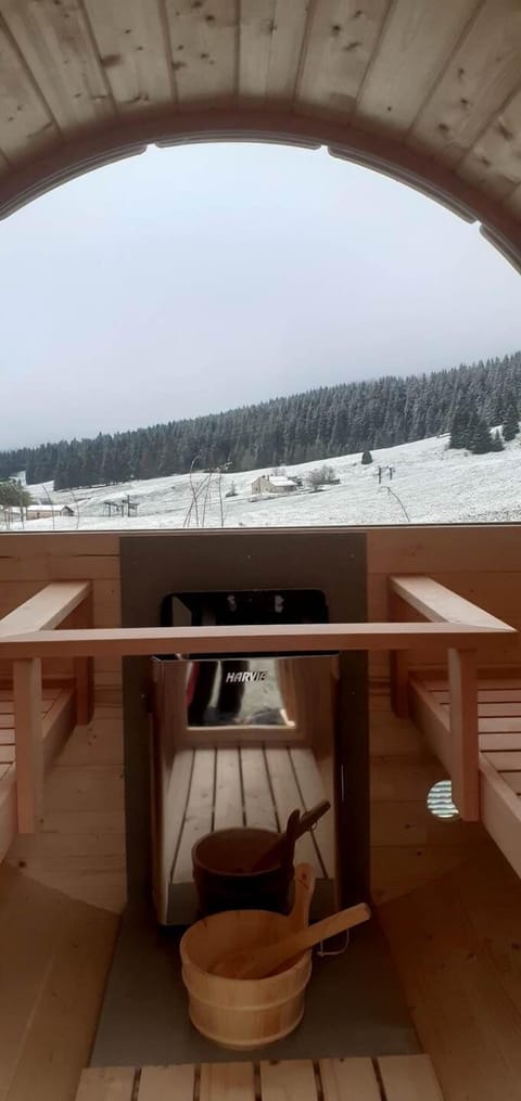 Gîte Tré le grenier - charmant gîte - Gîte le Bas - pour 5 personnes - sauna