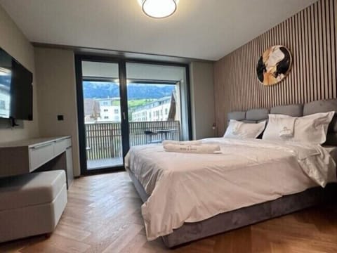 Superior Double Room | Premium bedding, in-room safe, individually decorated