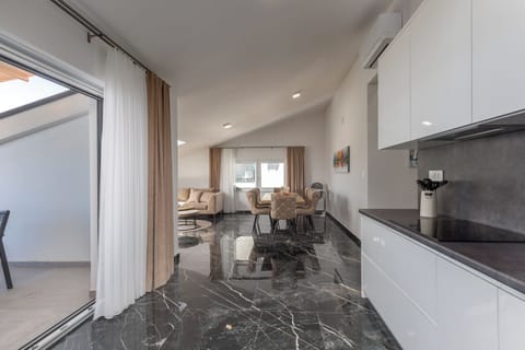 Kitchen and dining area