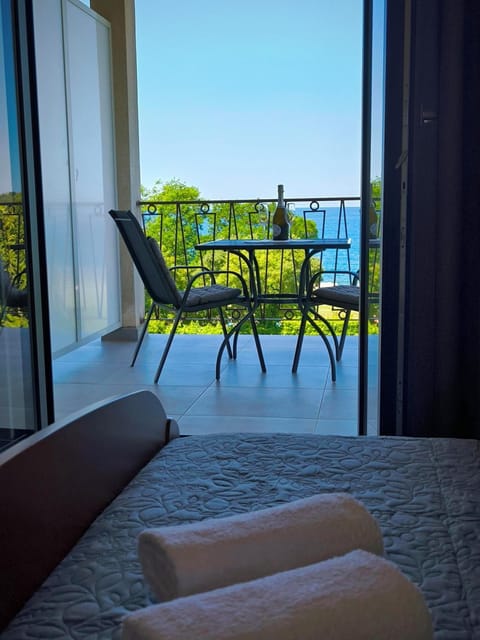 Double Room, Balcony, Sea View | Terrace/patio