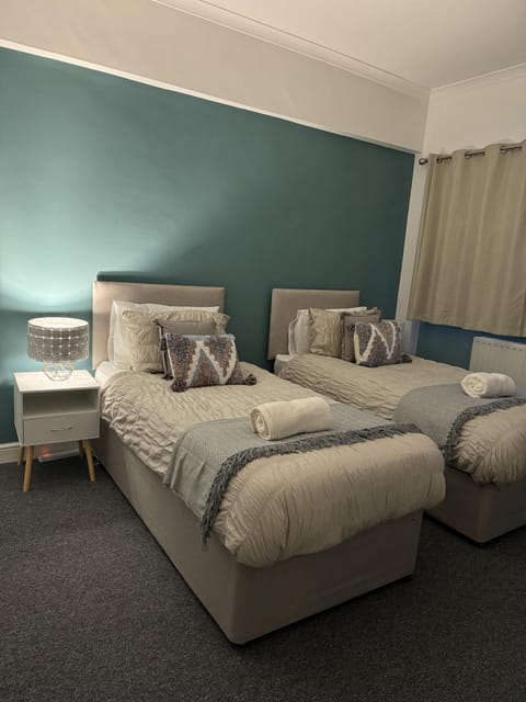 Apartment | 2 bedrooms, free WiFi, bed sheets