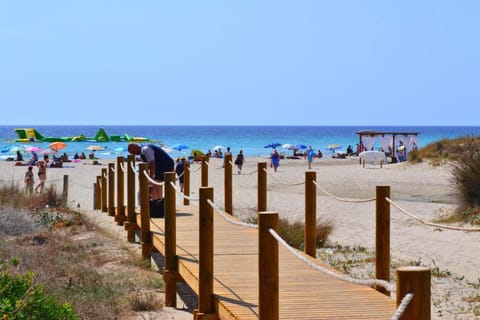 Beach nearby, 3 beach bars