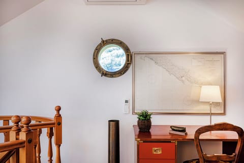 Apartment | 4 bedrooms, iron/ironing board, cribs/infant beds, free WiFi