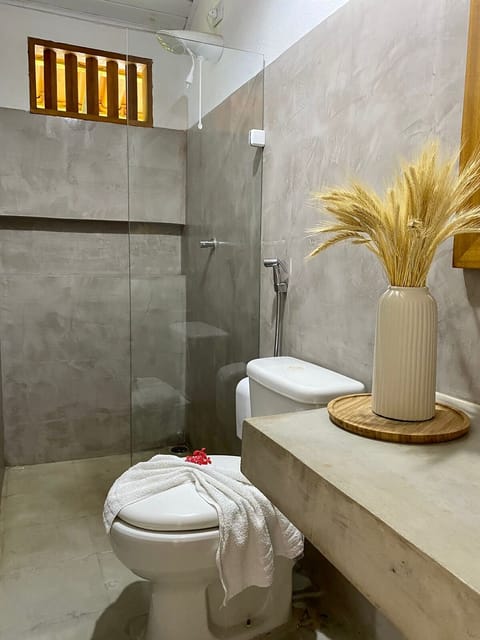 Superior Double Room, Pool View | Bathroom | Shower, towels, soap, shampoo