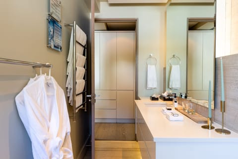 Superior Suite, Mountain View | Bathroom | Shower, designer toiletries, hair dryer, bathrobes