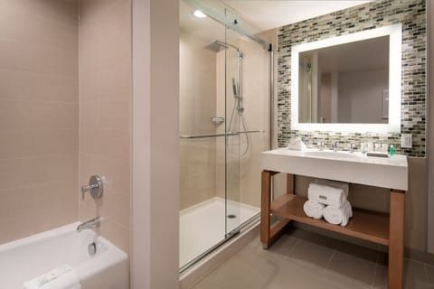 Suite, 2 Bedrooms | Bathroom | Free toiletries, bathrobes, towels, soap
