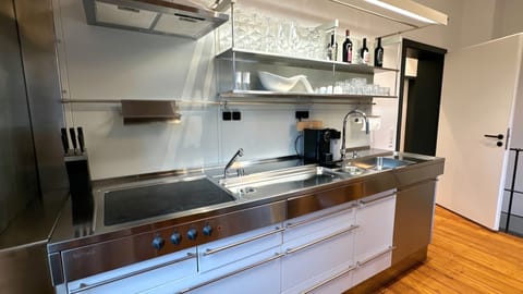 Luxury Apartment | Private kitchen | Full-size fridge, oven, stovetop, dishwasher