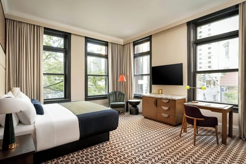 Room, 1 King Bed | Premium bedding, pillowtop beds, in-room safe, desk