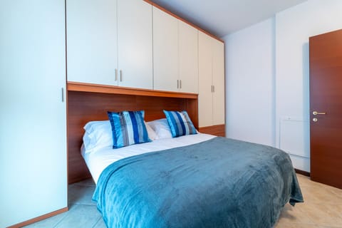 Apartment | 1 bedroom, iron/ironing board, free WiFi