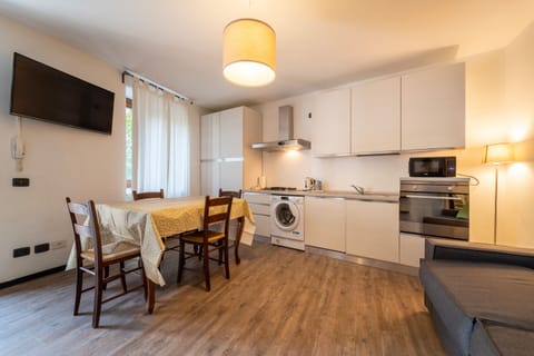 Apartment | Living area | 32-inch TV with digital channels