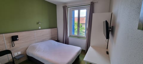 Double Room | Soundproofing, free WiFi