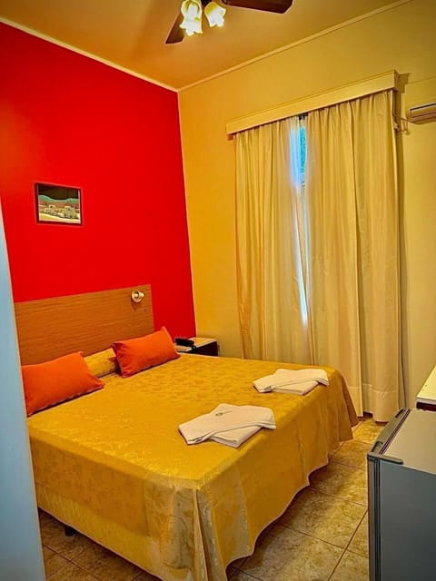 Classic Double Room | In-room safe, free WiFi