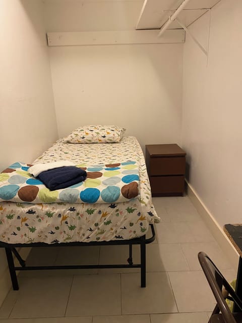 Junior Room, 1 Twin Bed, Non Smoking | Free WiFi