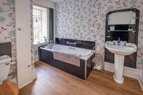 Double Room, Private Bathroom | Bathroom