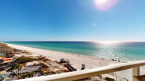 Apartment (Beachside II 4297) | Balcony