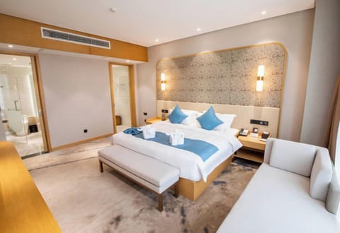 Deluxe Double Room | Free WiFi