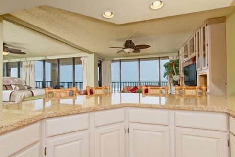 Condo, 3 Bedrooms, Balcony, Ocean View (#1) | Private kitchen | Full-size fridge, microwave, oven, stovetop