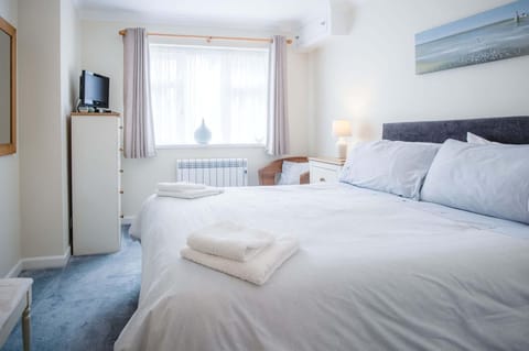 Clover Cottage - 2 Bedroom Cottage - Begelly (21049)