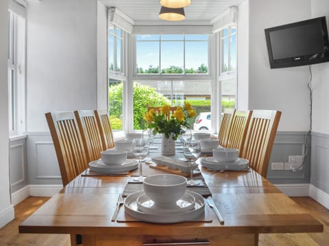 Dining Area | Ferwig, New Quay