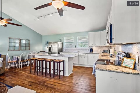Kitchen, so many places to sit.
