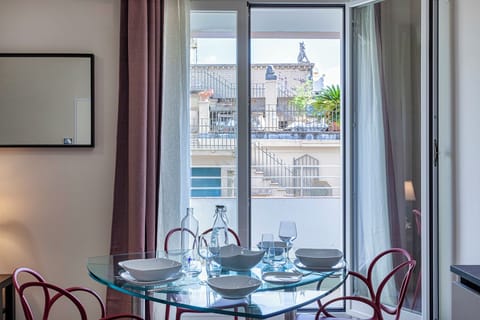 Apartment, Balcony, City View | Private kitchen | Full-size fridge, microwave, oven, stovetop