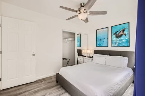 Bedroom 6 - Relax in this bedroom featuring a Queen bed, ceiling fan, blackout curtains, HDTV with streaming network & cable channels from Youtube TV, and a spacious closet.